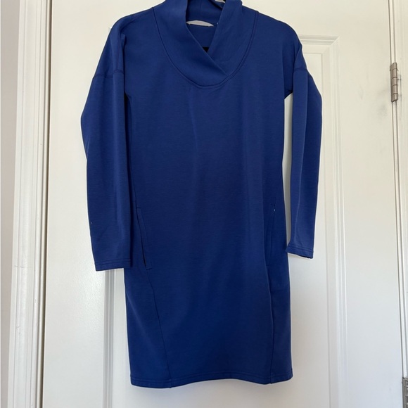 Athleta Women’s Blue Wool Blend Long Sleeve Sweater Dress - Picture 4 of 10